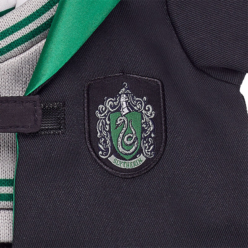 Kid's Deluxe Harry Potter™ Slytherin Robe Costume - Small (1 Piece(s))