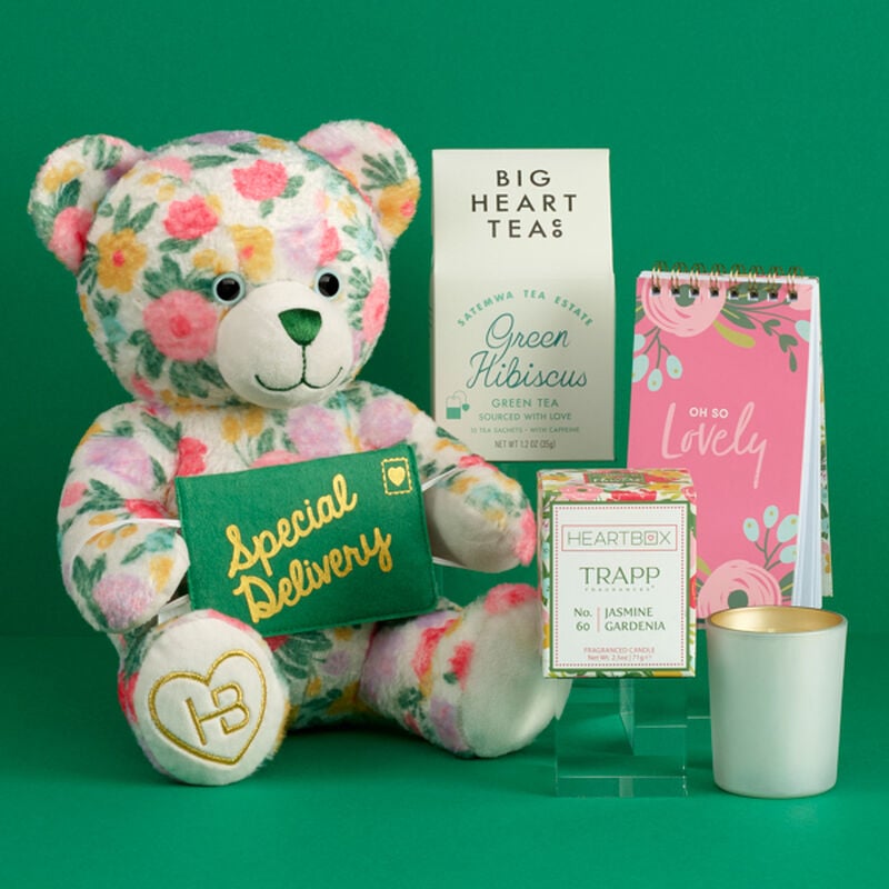 14 oz. Teddy Bear with Hearts Candle