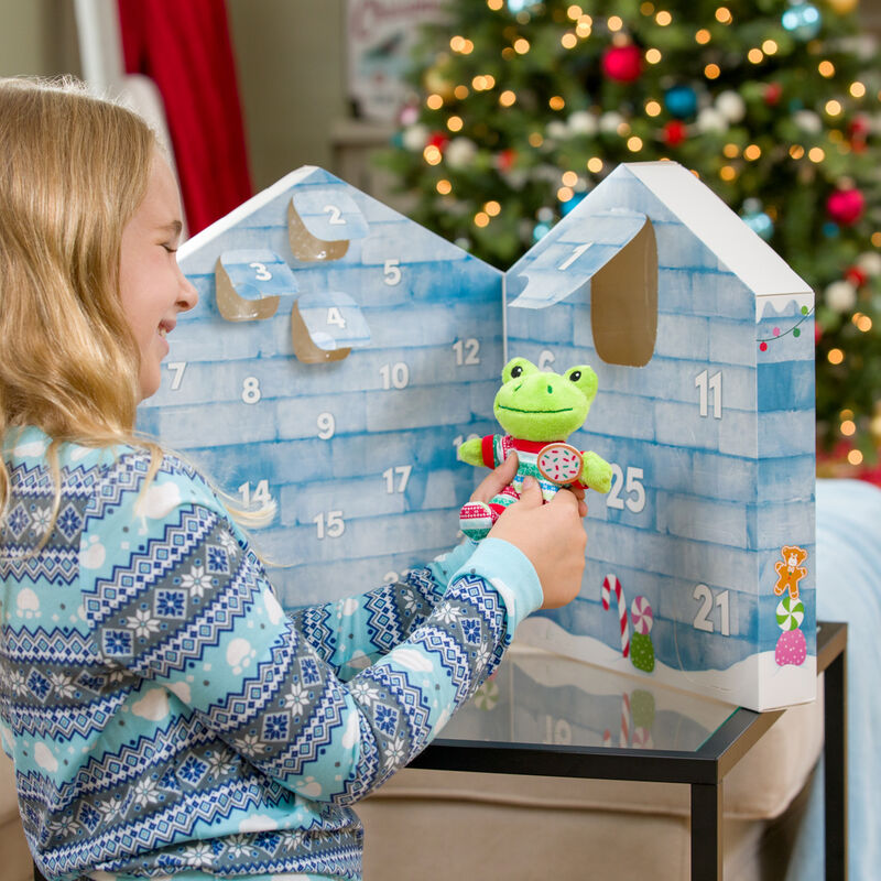 Beary Merry Advent Calendar - Includes 25 Pieces