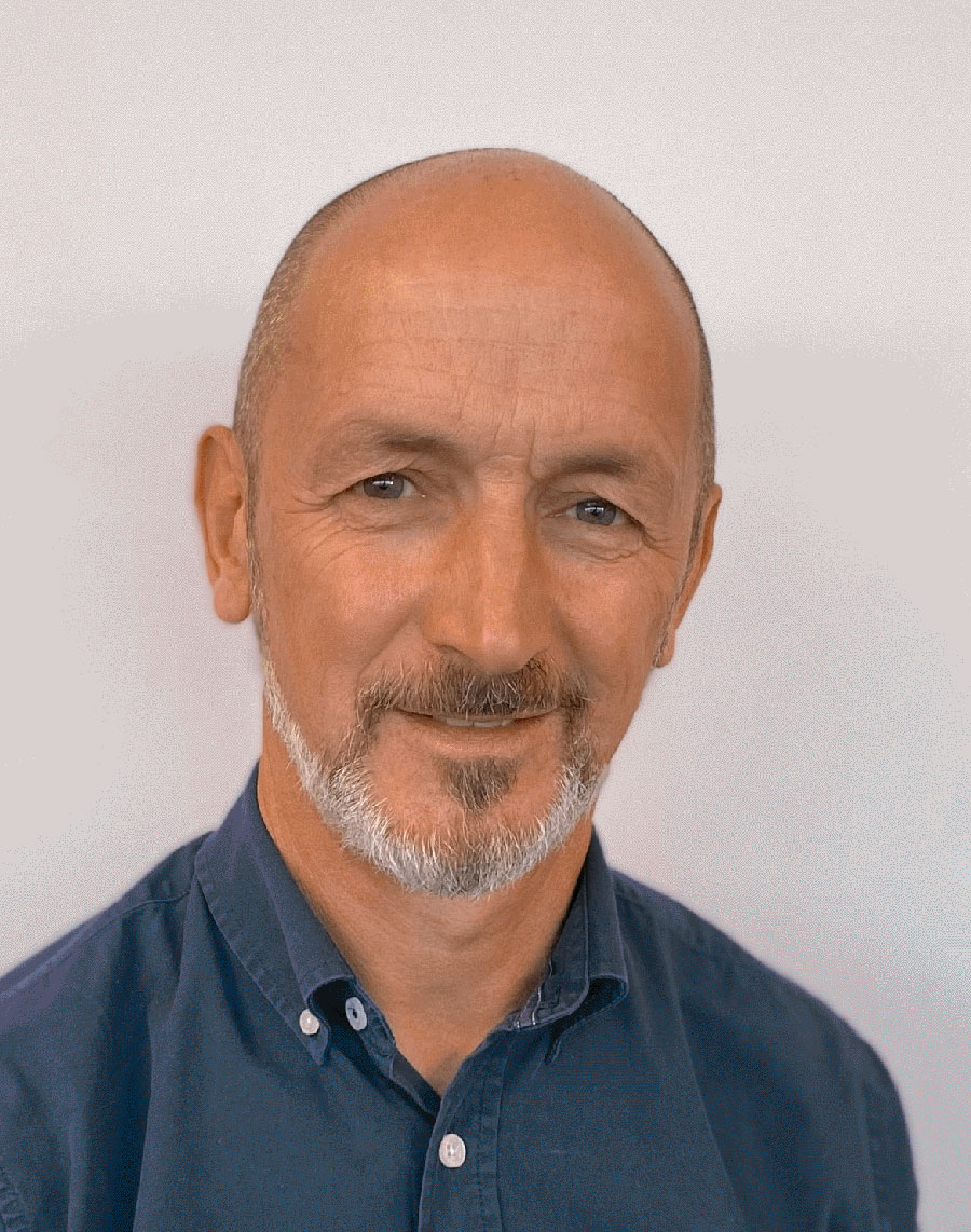 Roger Parry – Director Roger Parry – Director