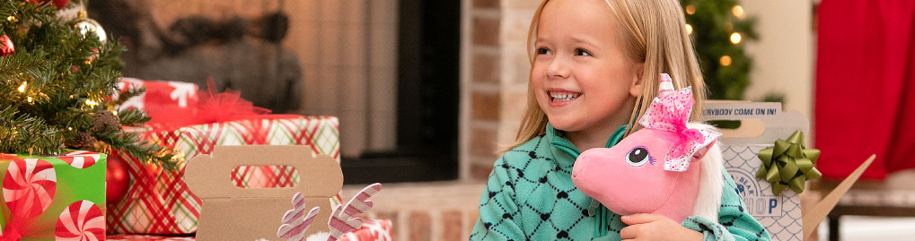 Discover Gifts with Heart for Everyone on Your List Discover Gifts with Heart for Everyone on Your List