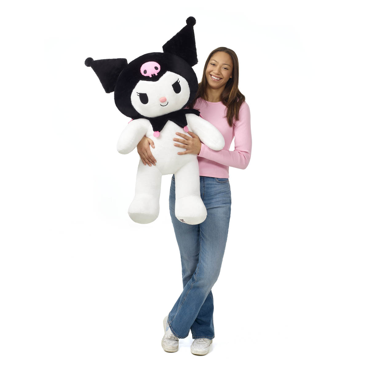 とてもデカいくろみ super big kuromi Sanrio® Hello Kitty® and Friends Giant Kuromi™ Plush | Build